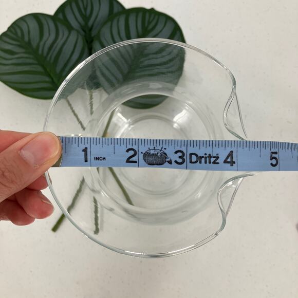 Vintage Princess House Heritage Floral 10 in. Ice Lip Etched Cut Crystal Pitcher - Picture 10 of 10